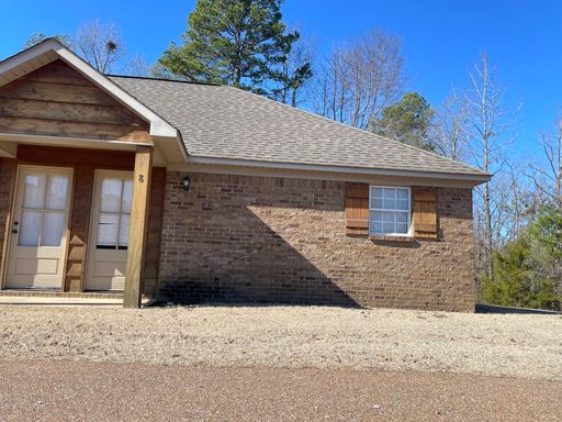 1 Bed 1 Bath Rental at 8 PR 4090, Oxford, MS – photo 1