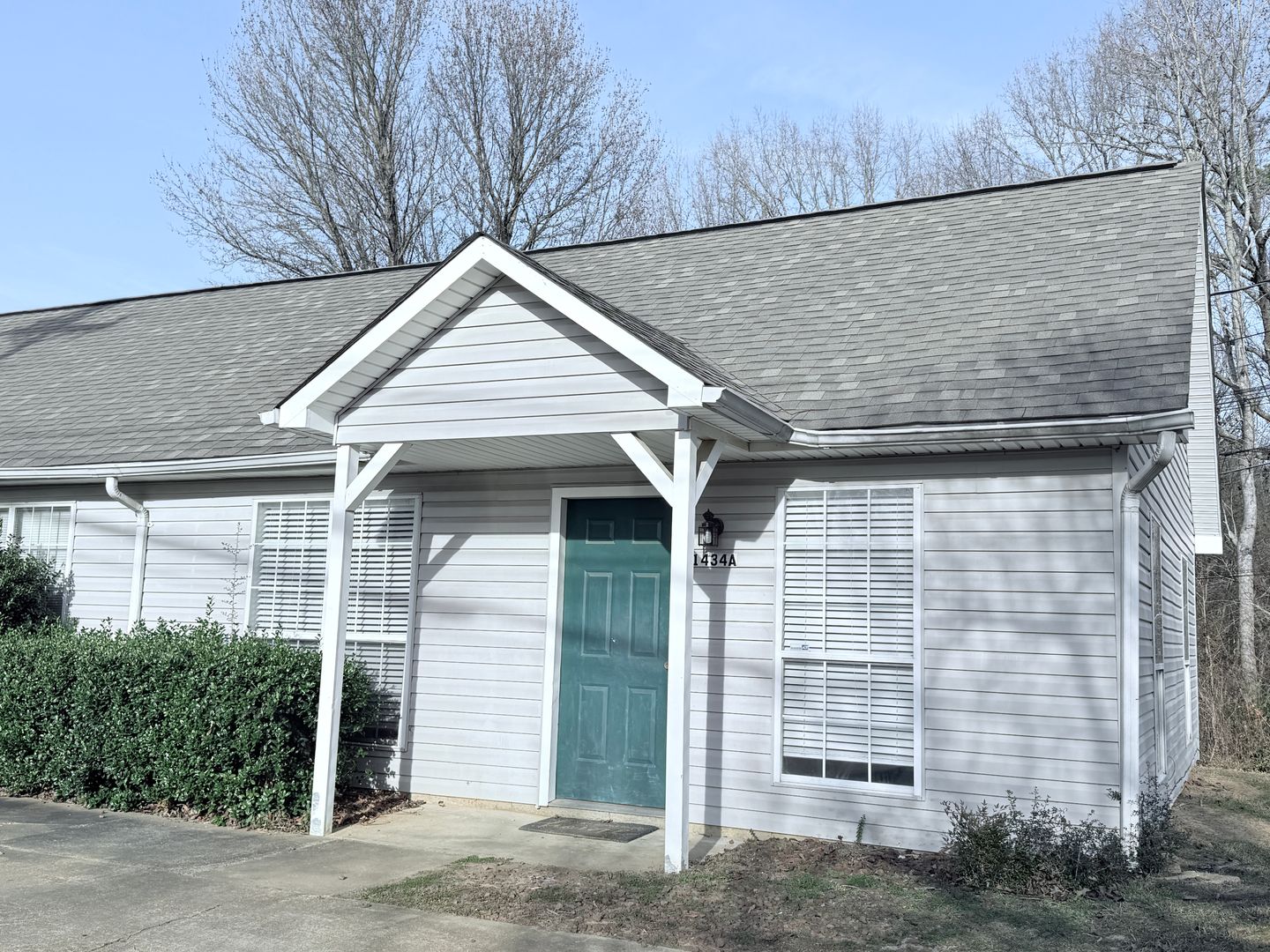 Oxford Apartment: 1 Misty Meadows