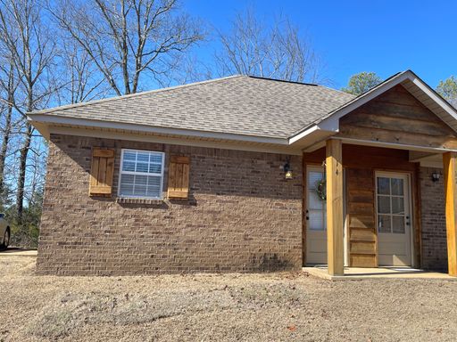 1 Bed 1 Bath Rental at 14 PR 4090, Oxford, MS – photo 1