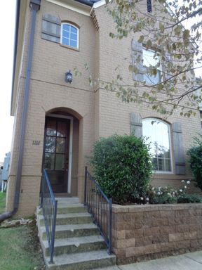 3 Bed 3.5 Bath Rental at 2495 Old Taylor Road, Unit 1101, Oxford, MS – photo 1