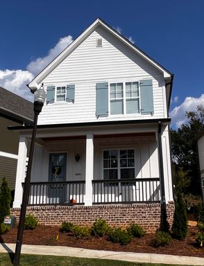 Savannah Square - 3BR/3BA For Rent – photo 1