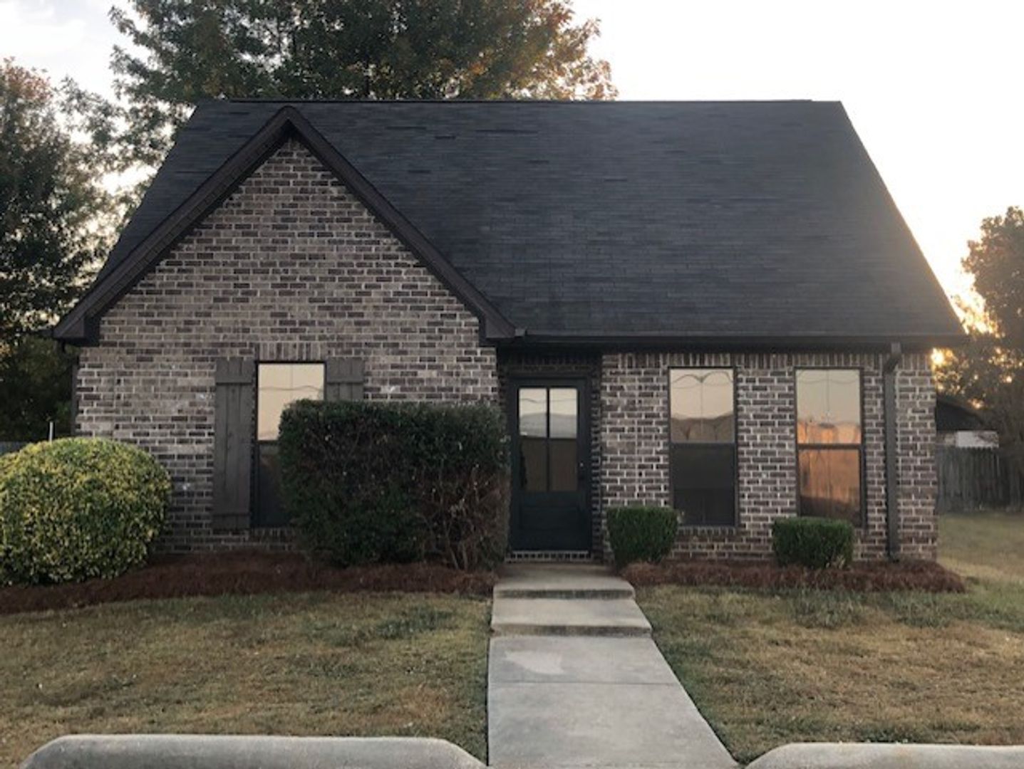 Tupelo House: 1684 Gun Club Road