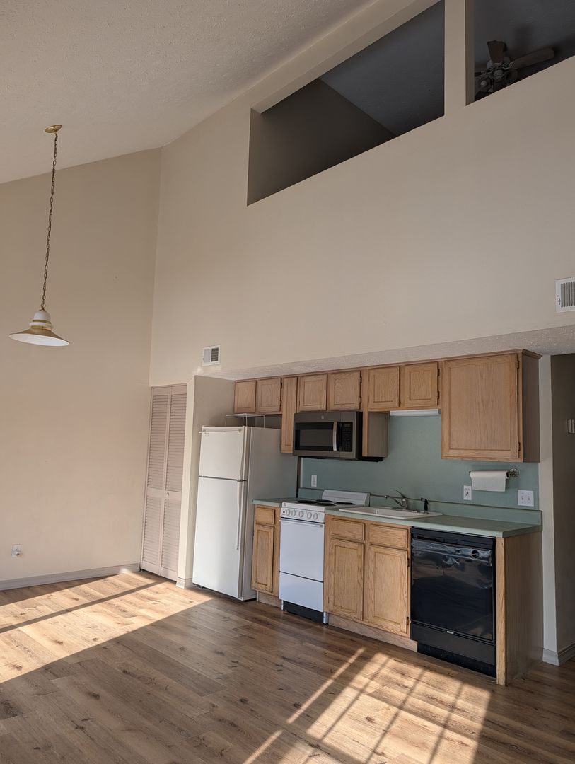 Branson Condo: 540 Abby Lane Unit 8