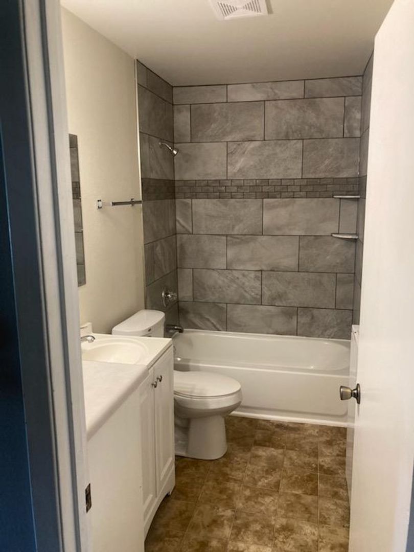 Spicer Apartment: 297 Medayto Circle