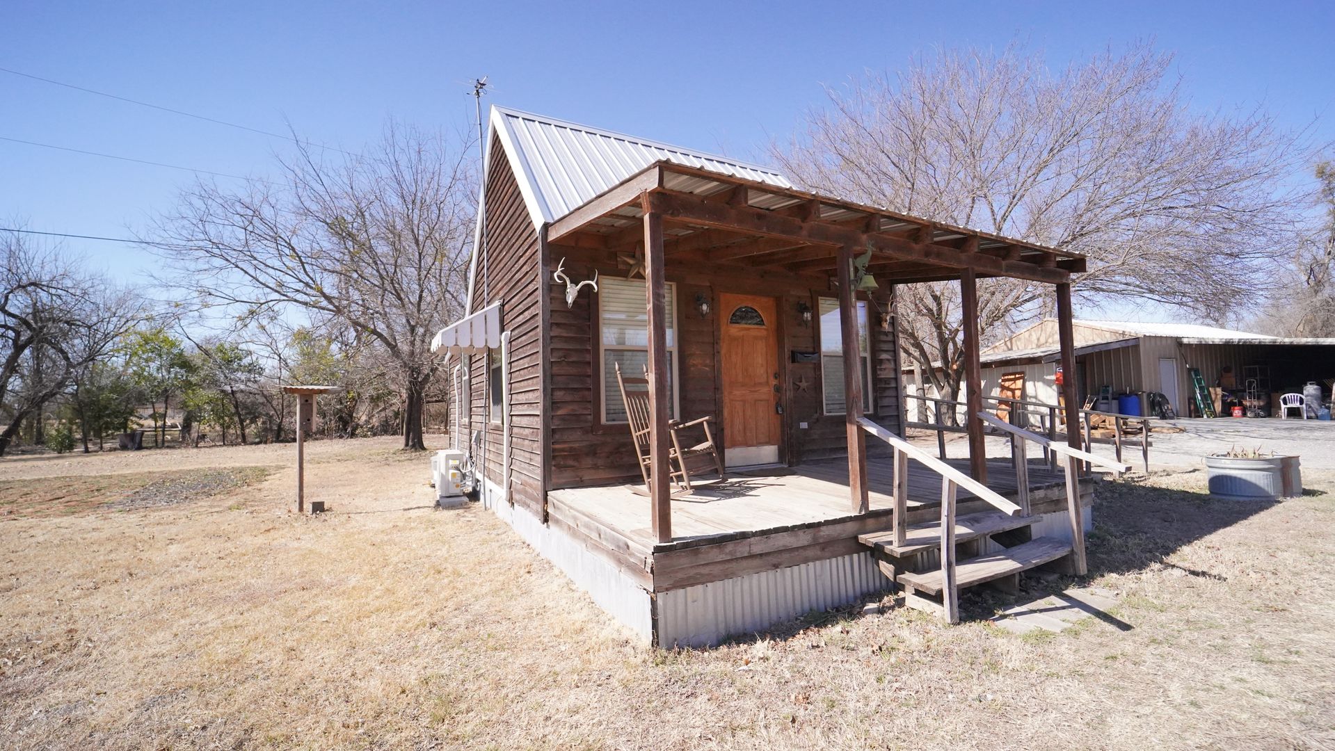 Weatherford House: 1800 Newport Rd