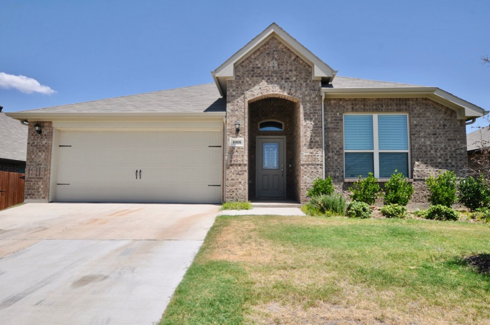 Weatherford House: 1008 Deer Valley Dr