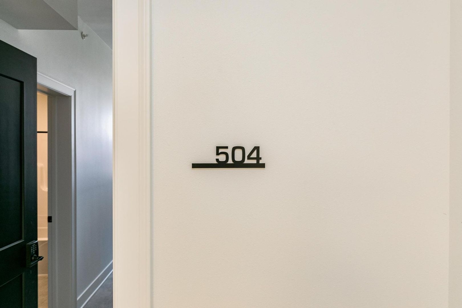 Cedar Rapids Apartment: 210 2nd Street SE