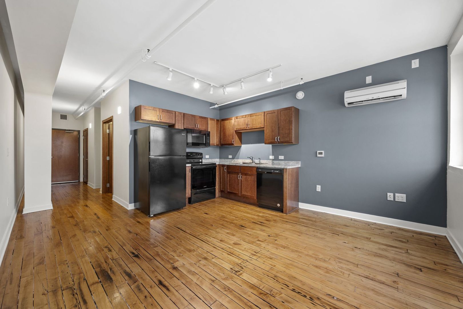Cedar Rapids Apartment: 333 1st Street SE