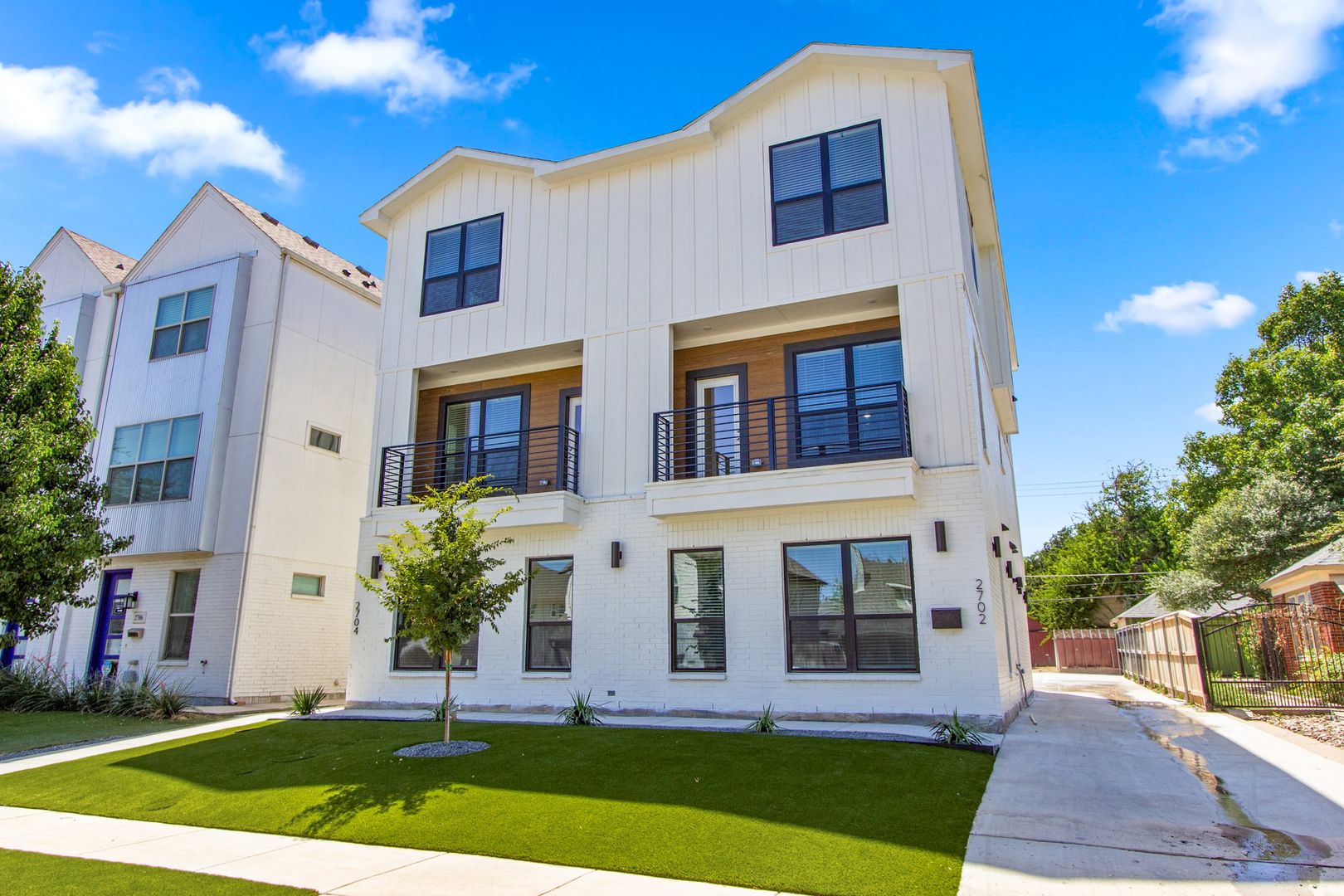 Fort Worth House: 2702 Lubbock Ave