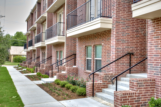 *** MOVE IN SUMMER 2027 *** 3 Beds 2.5 Baths 1 Block to The Neely Building on TCU Campus – photo 1