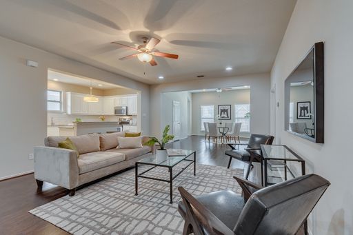 * MOVE IN 2027 $5500 1st year $6000 2nd year * 5 Bed 3.5 Bath – photo 1