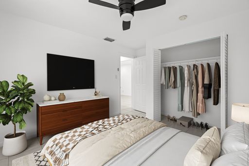 Bicycle Club (2 Bed / 1 Bath) – photo 1