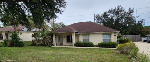 3/2 Located In Clermont – photo 1