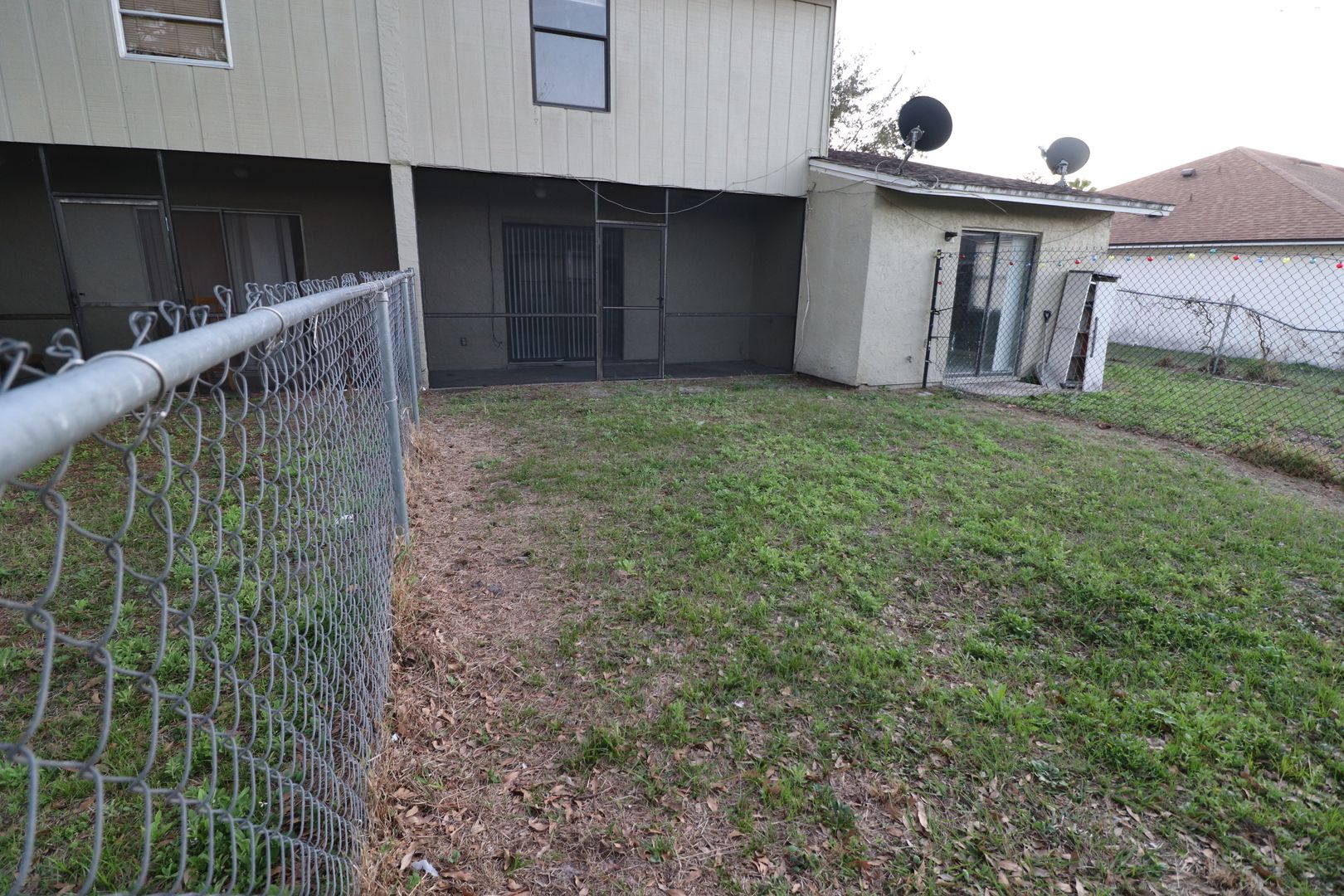 Kissimmee Apartment: 727 Lucaya Dr.