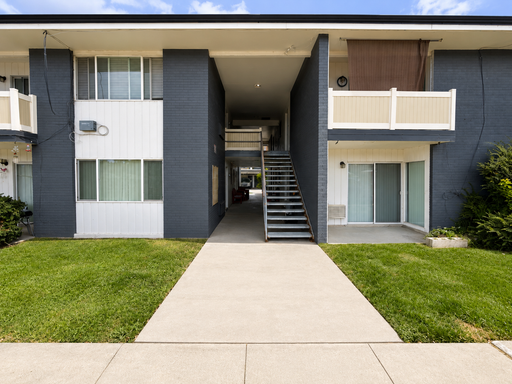 NO LEASING FEE + $300 OFF FIRST MONTH'S RENT! Fully Remodeled home you don't want to miss out on – photo 1
