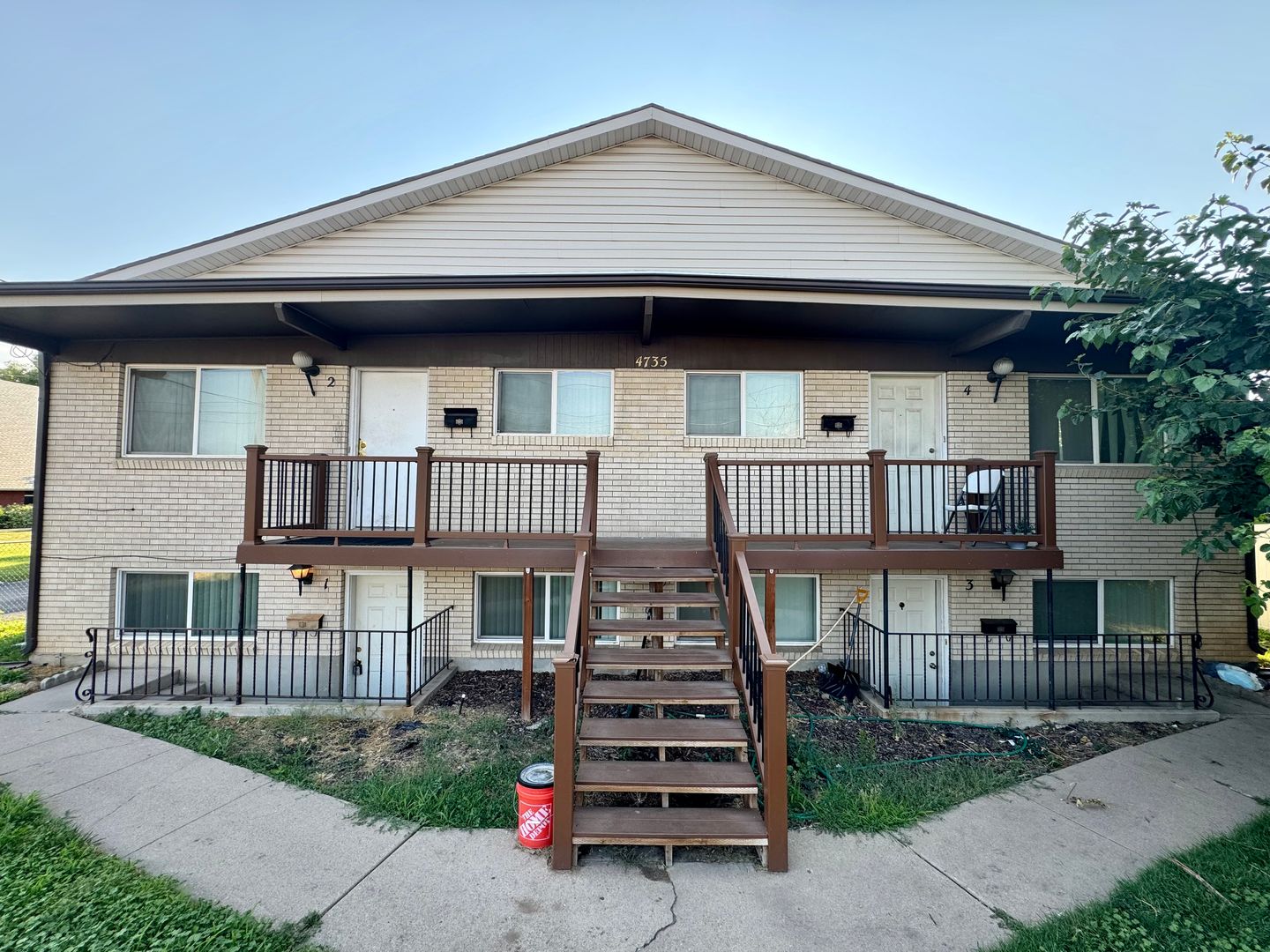 4735 S 1900 W 4 Plex