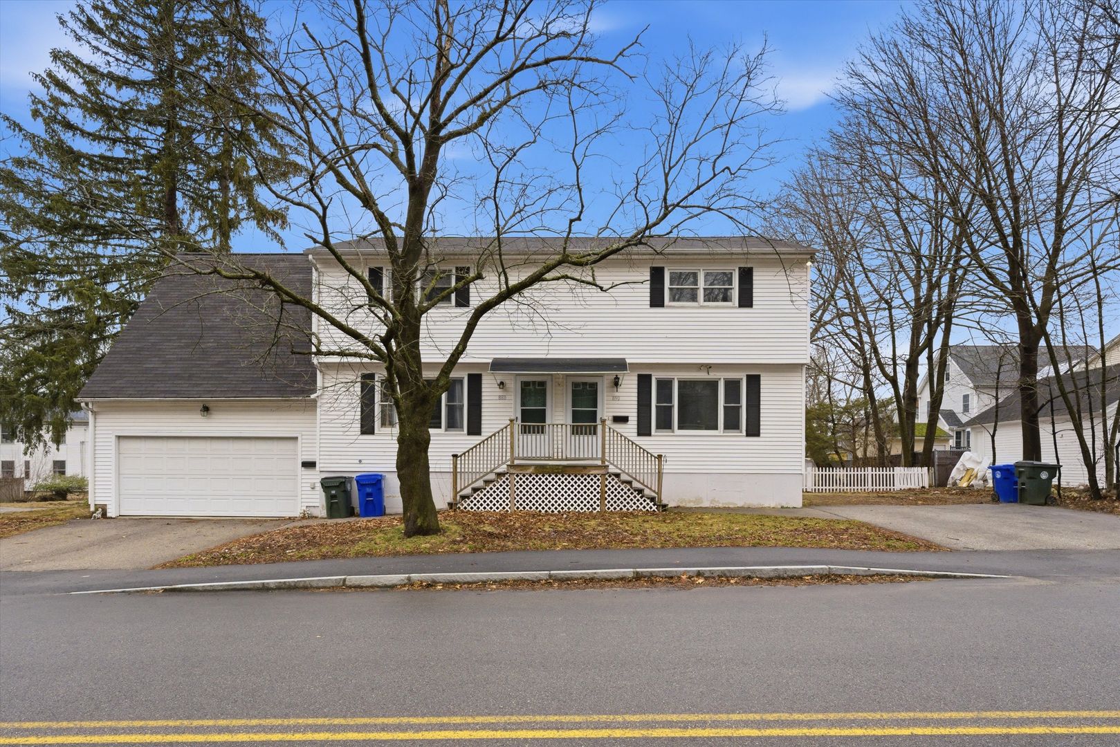 Manchester Apartment: 888-890 Belmont Street