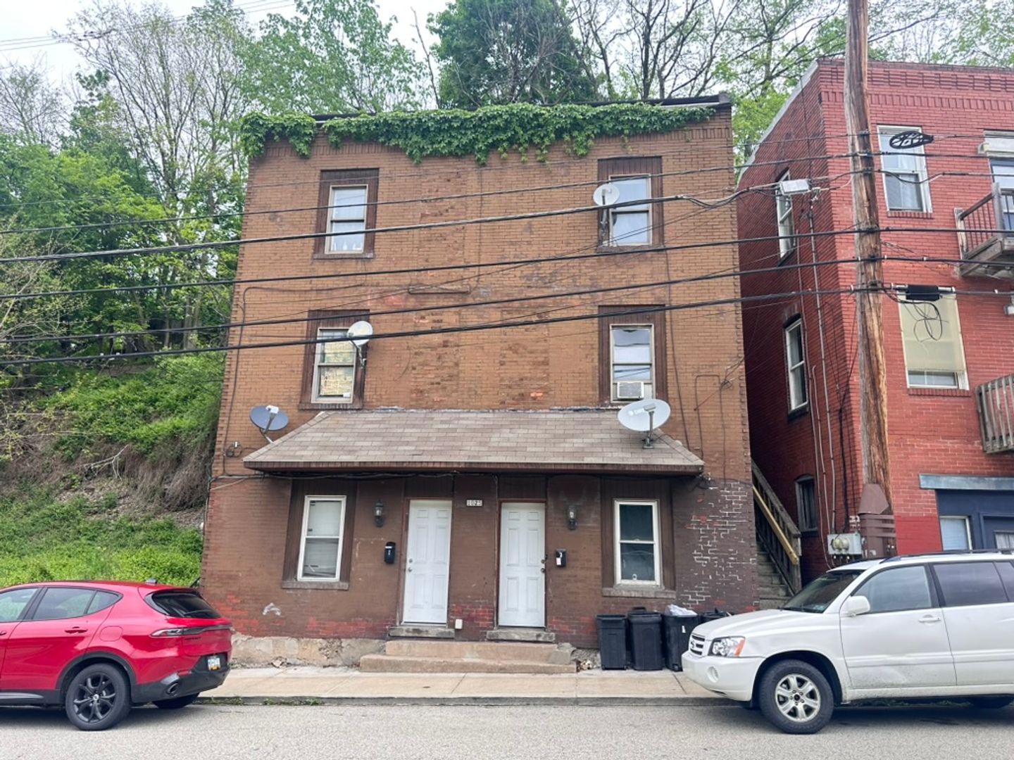 Turtle Creek Apartment: 1025 Lynn Ave