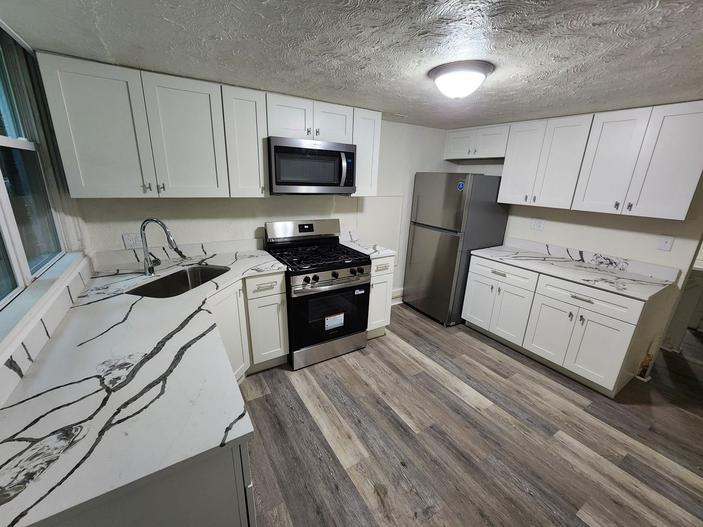 Wilkinsburg Apartment: 1157-1159 South Ave