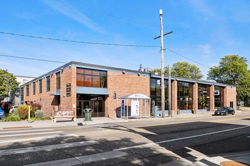 2200 Franklin Avenue E. - Suite 204-05 – photo 1