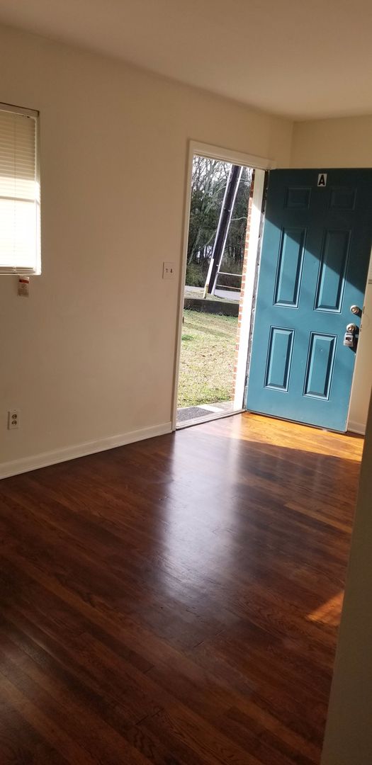 Huntsville Apartment: 1701 Toll Gate Road SE