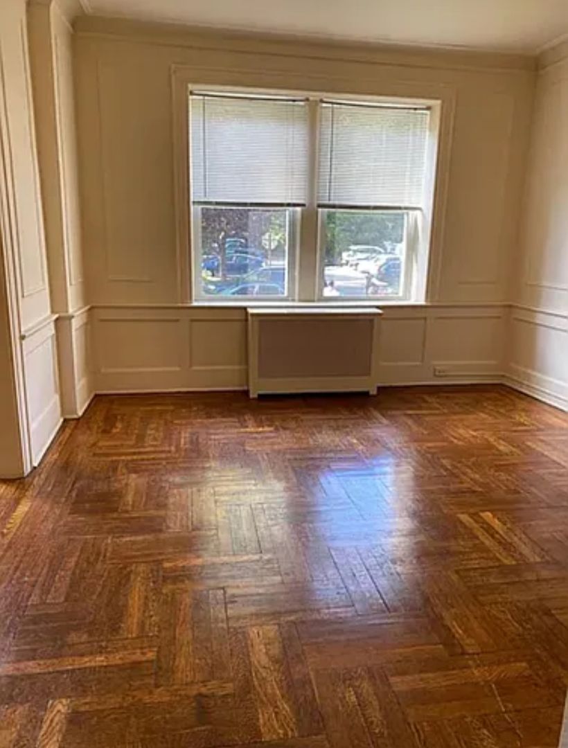 Montclair Apartment: 30 Gates Ave