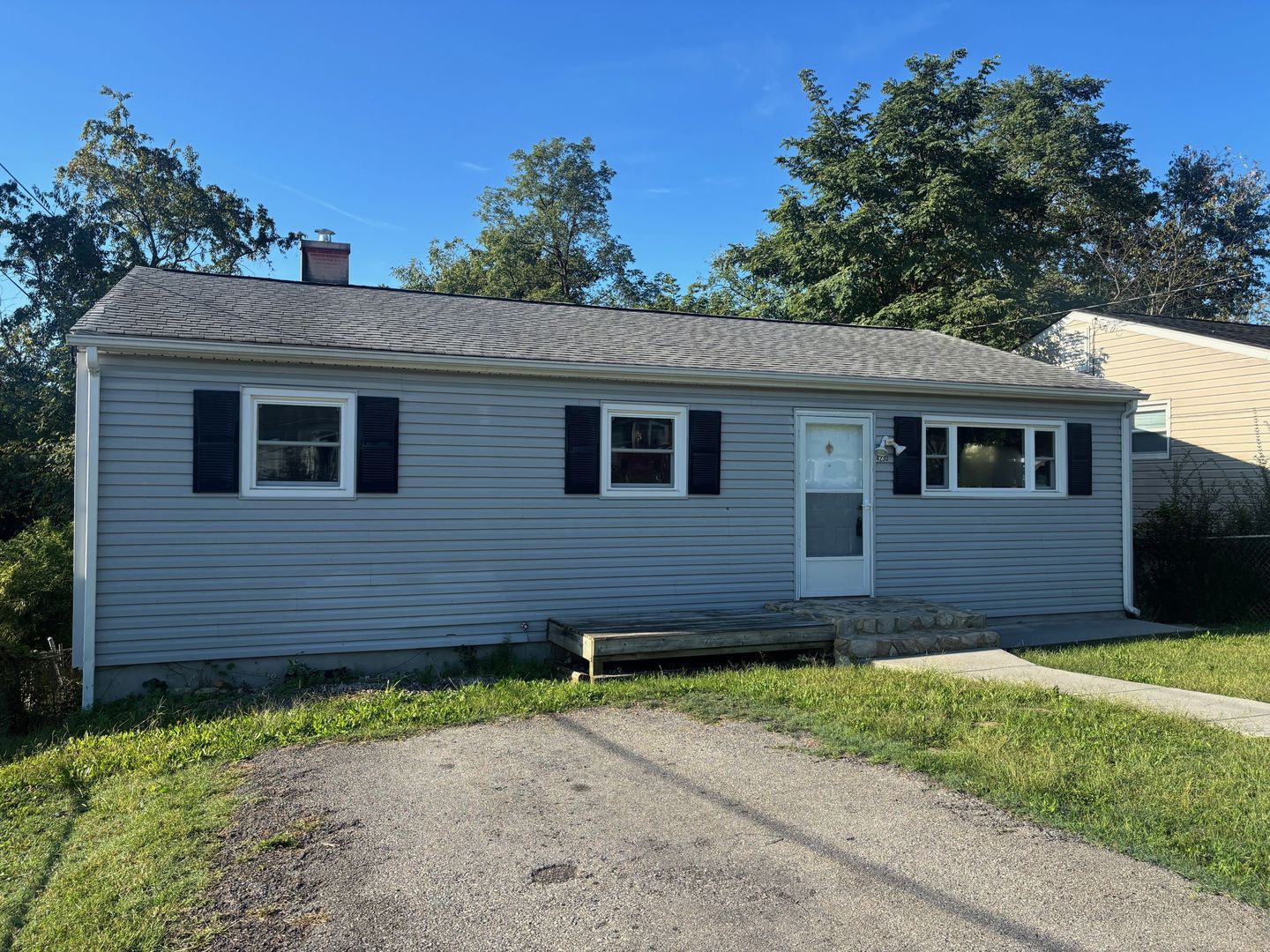 Roanoke House: 4230 Moomaw Avenue