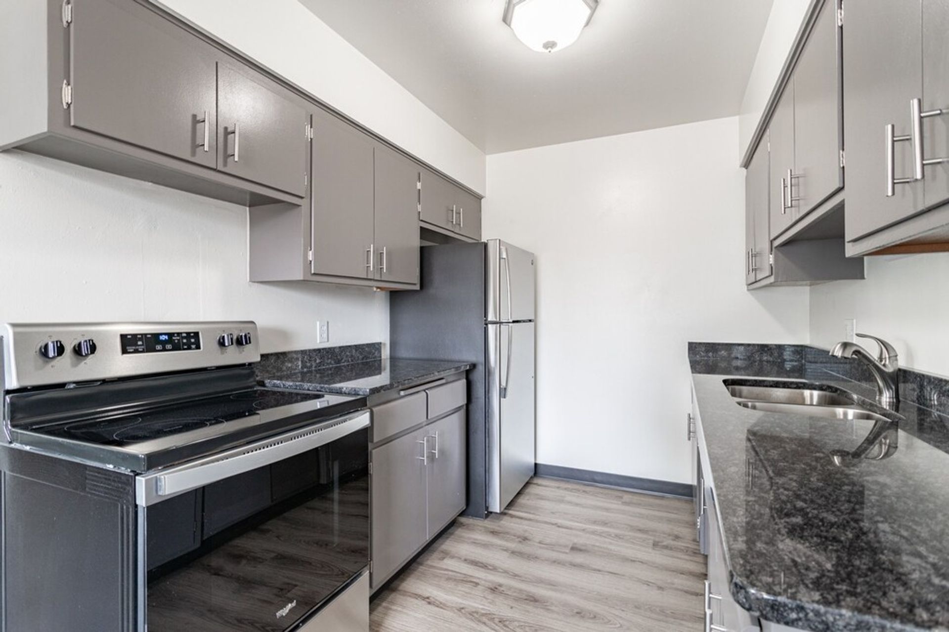 Portage Apartment: 1114 W Wisconsin Street