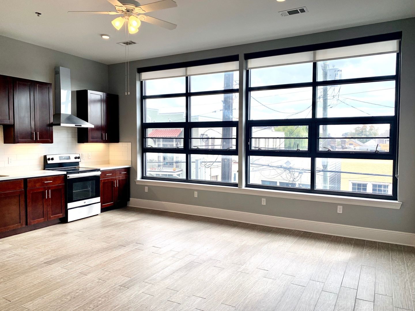 New Orleans Apartment: 4525 Freret