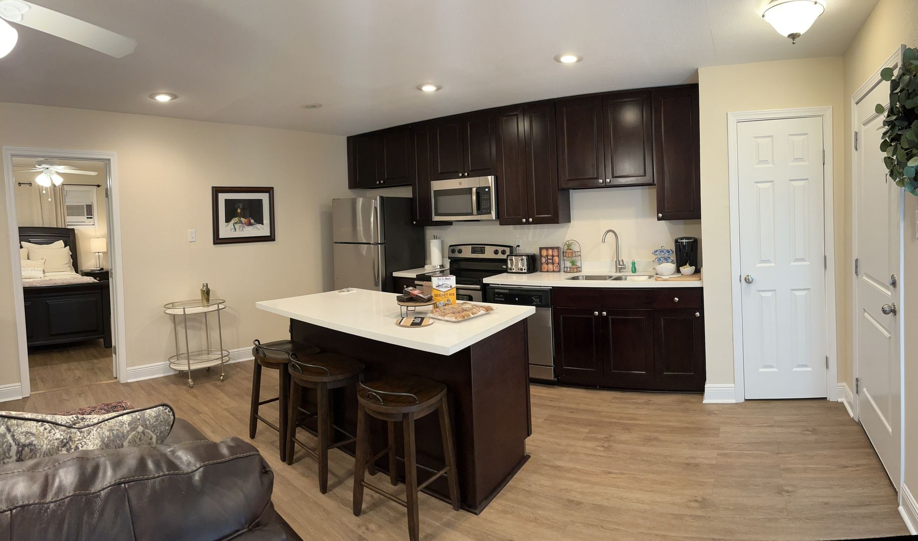 New Orleans Apartment: 3921 Prytania