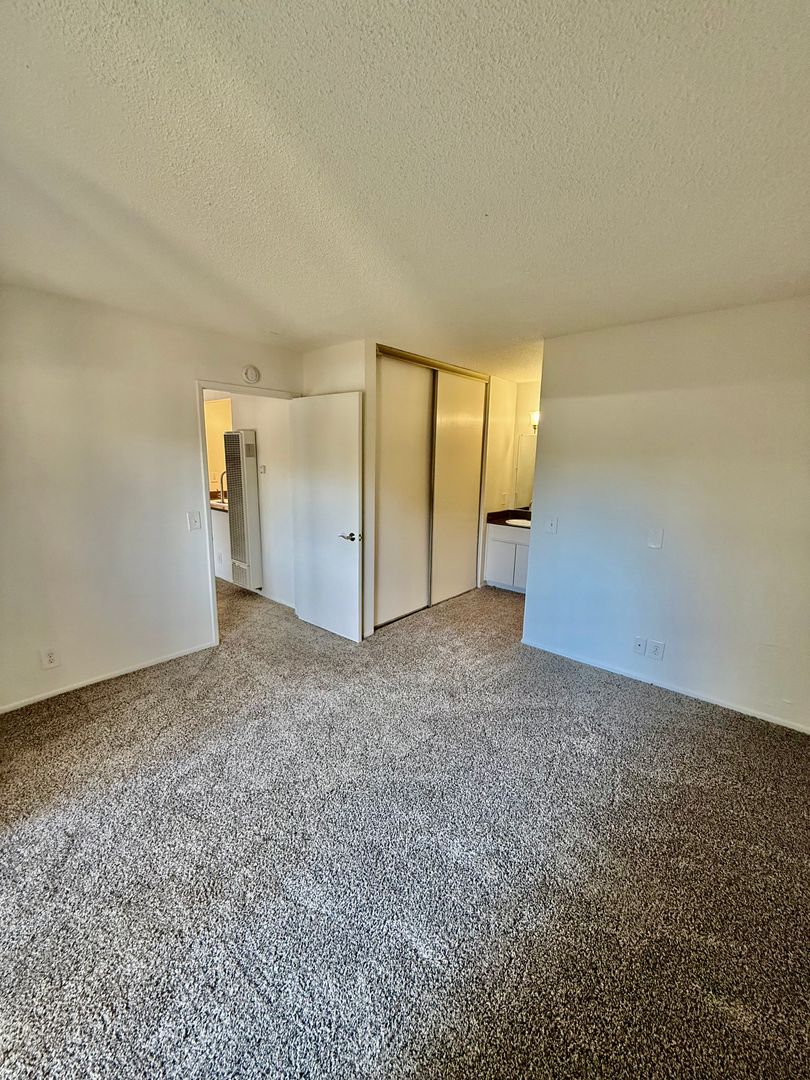 Carpinteria Apartment: 1069 Casitas Pass Road
