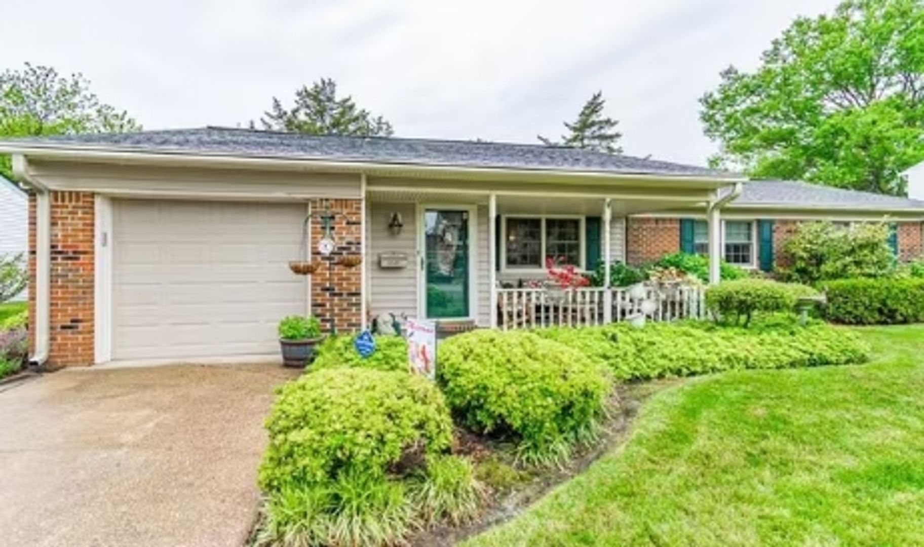 Virginia Beach House: 3561 Poppy Crescent