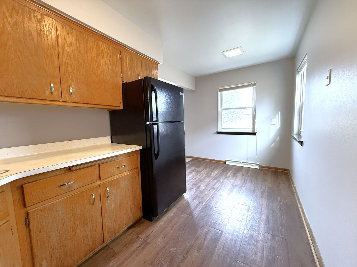 Milwaukee Apartment: 11049 W Hampton Ave