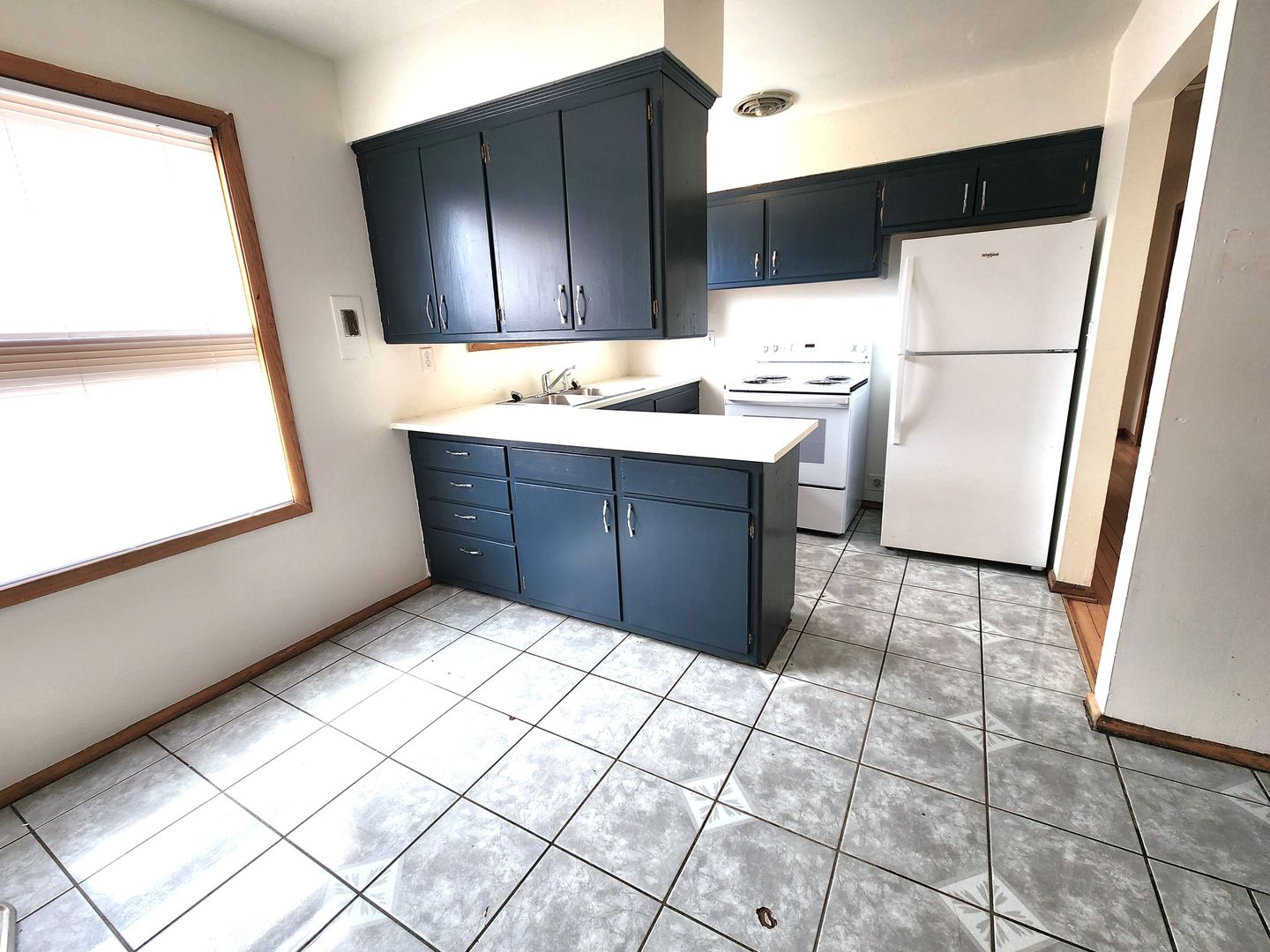 Milwaukee Apartment: 4309 N 91st Street