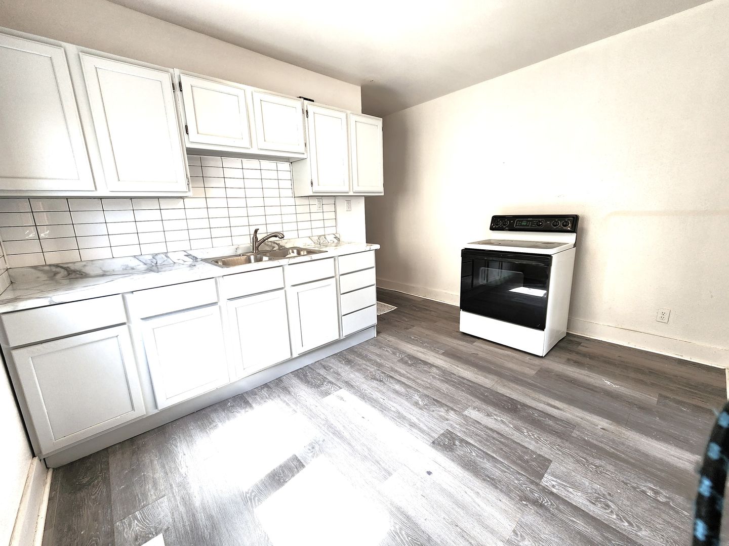 Milwaukee House: 1518 S 37th Street