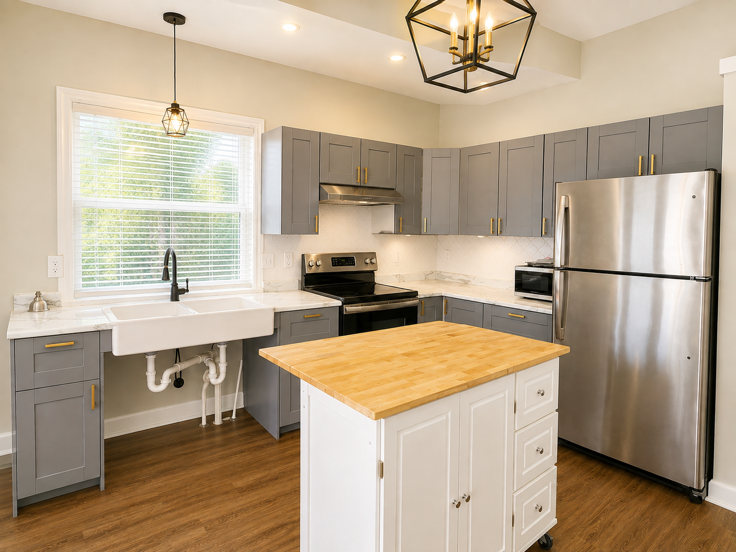 West Allis Apartment: 1468-72 S 72nd Street