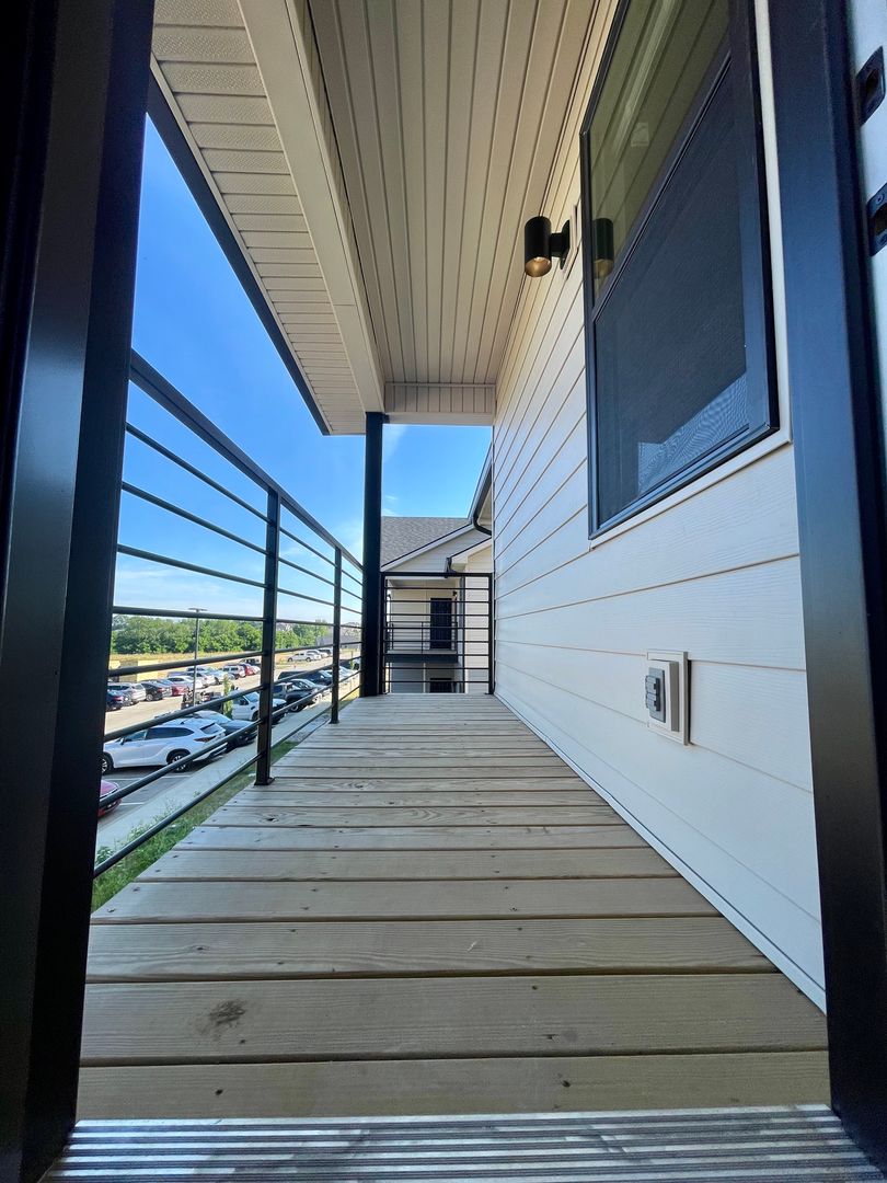 Georgetown Apartment: 105 Juniper Path