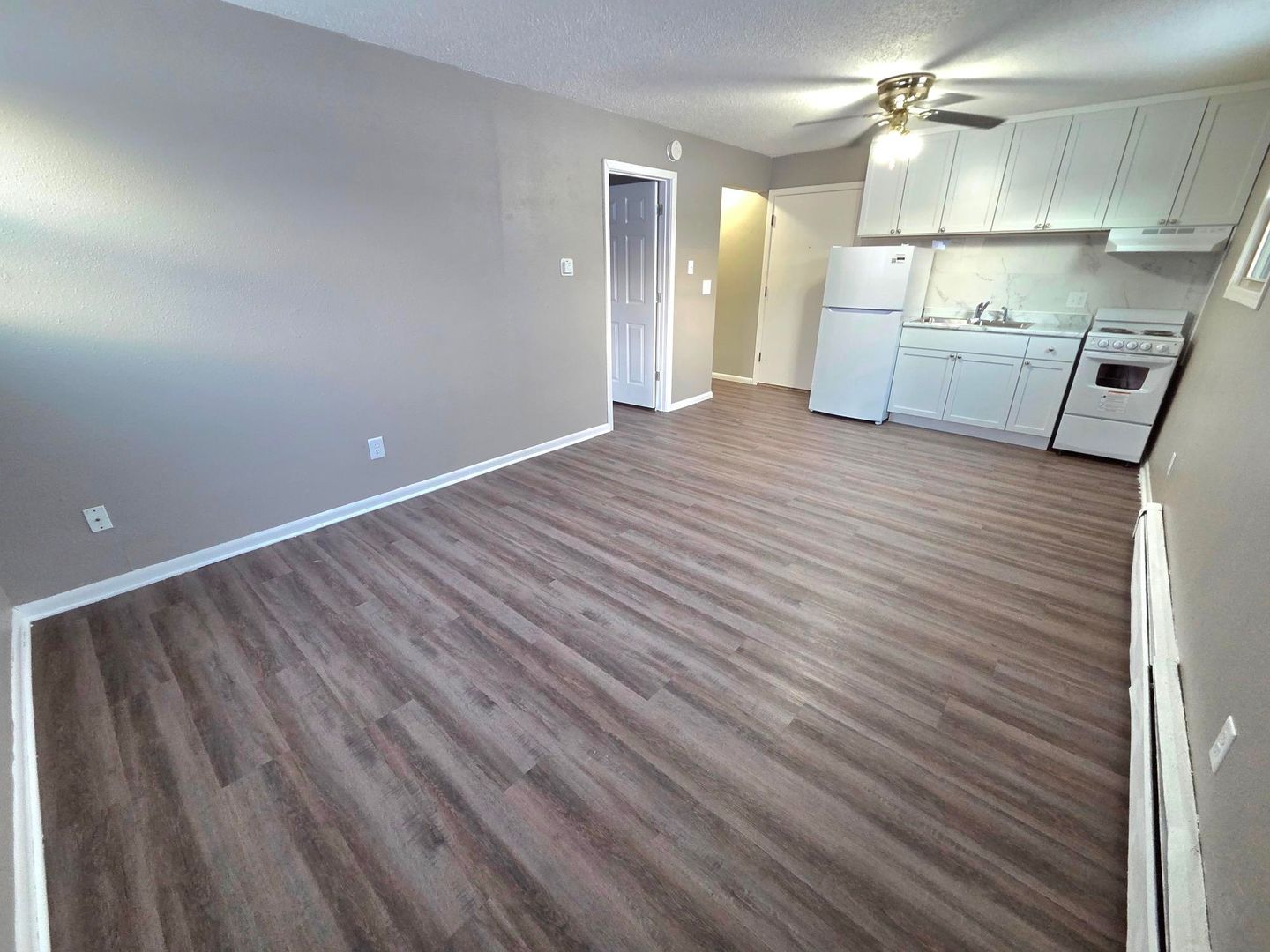 Rockville Apartment: 311 & 317 County Road 8