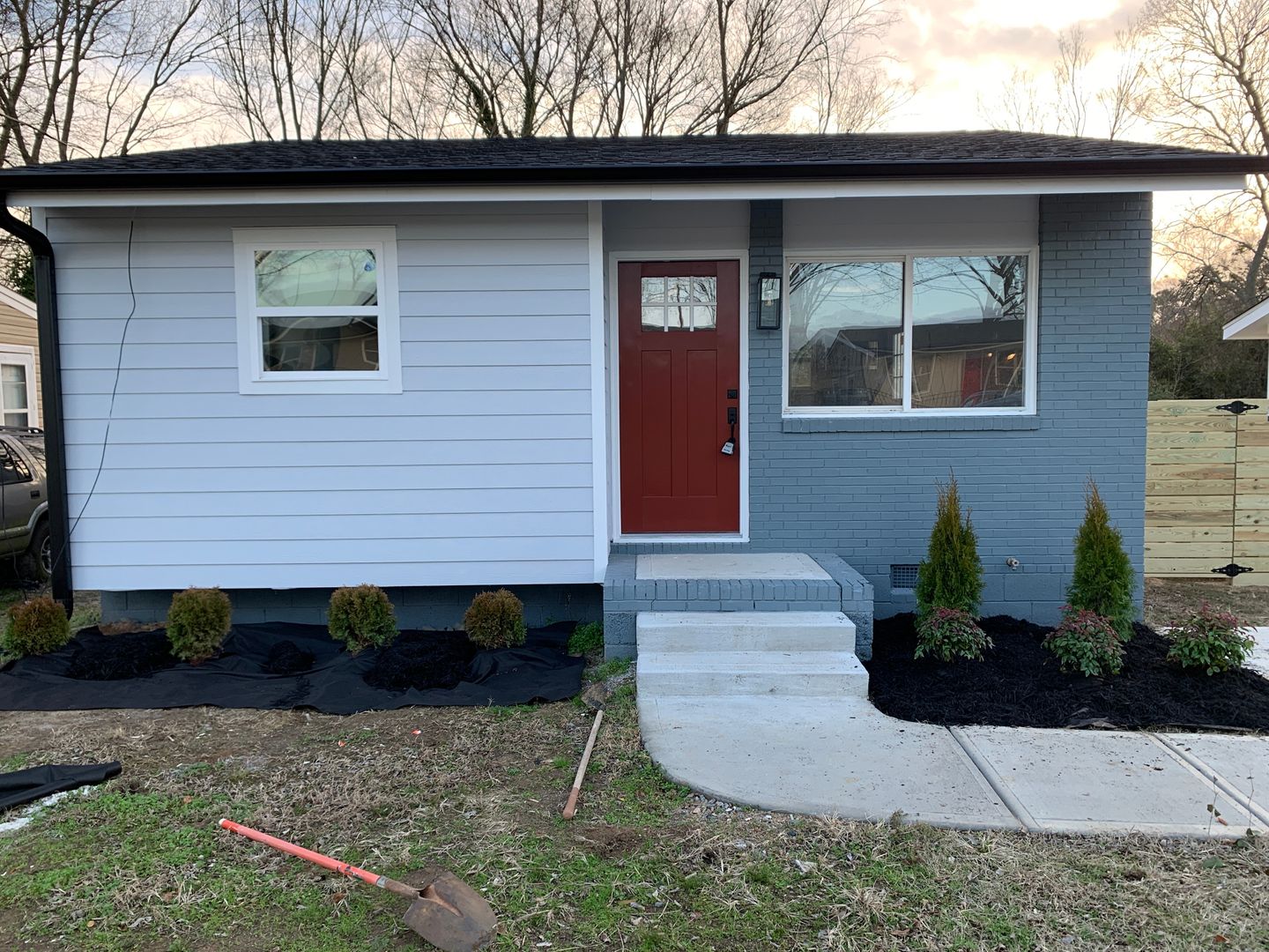 Raleigh House: 1116 Hightower St