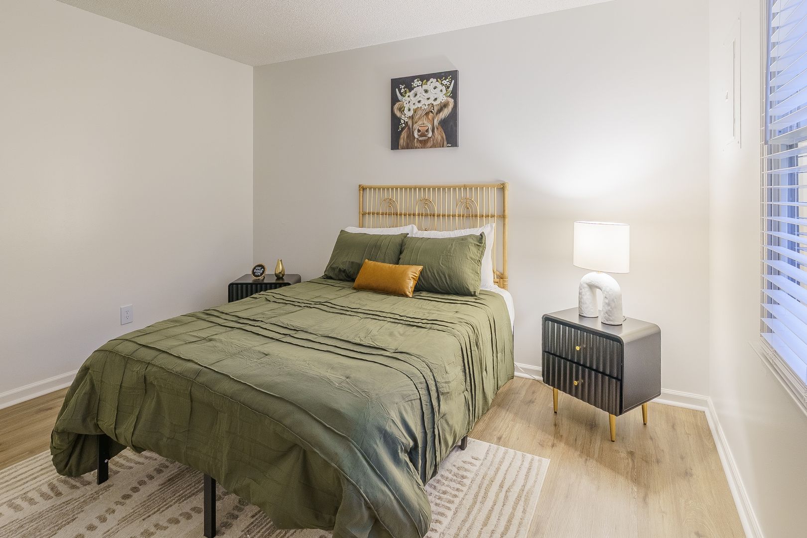 134 Northwood Drive – Newly Renovated Apartment 10 of 12
