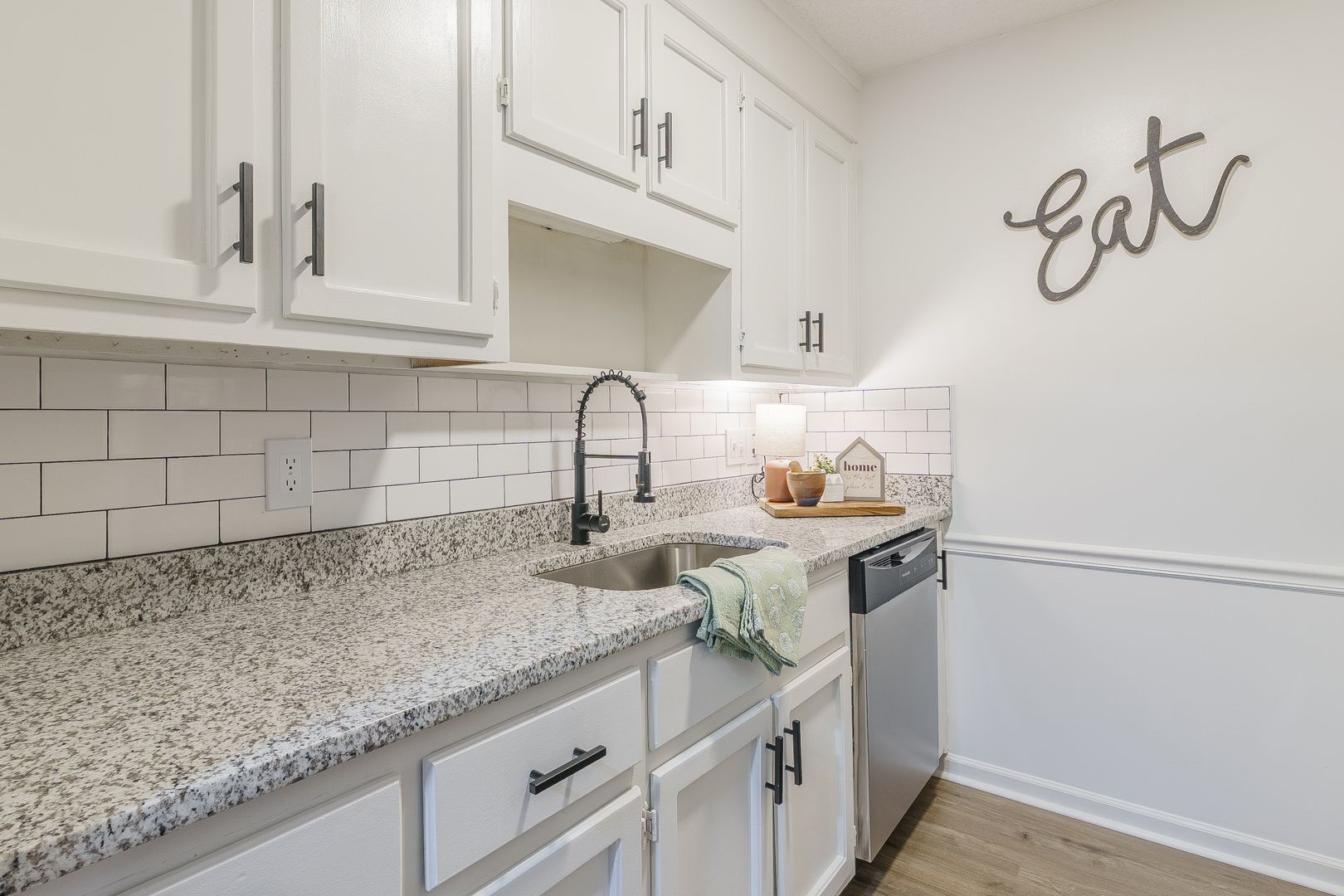 134 Northwood Drive – Newly Renovated Apartment 6 of 12