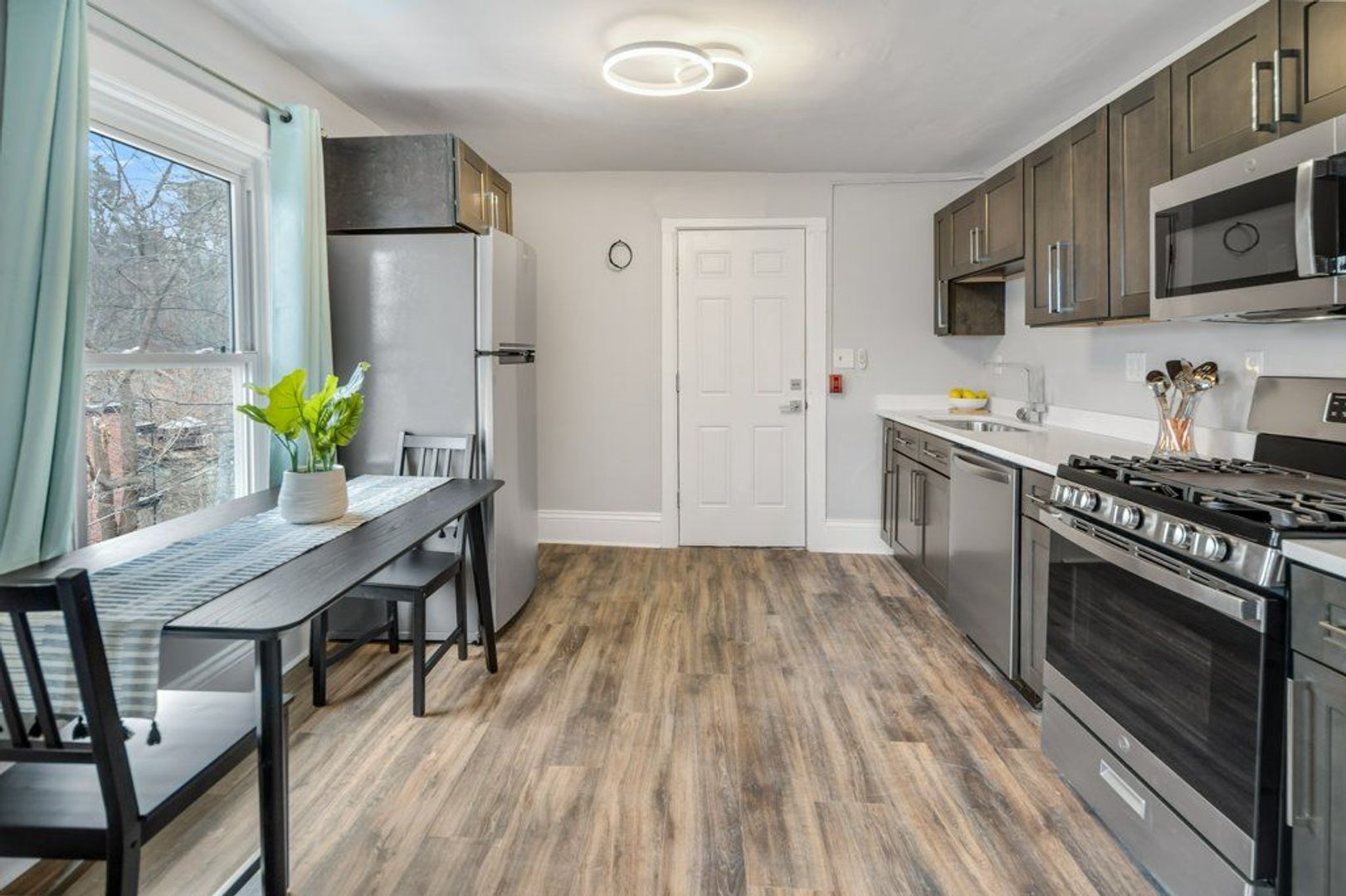 Ithaca Apartment: 105 Highland Place