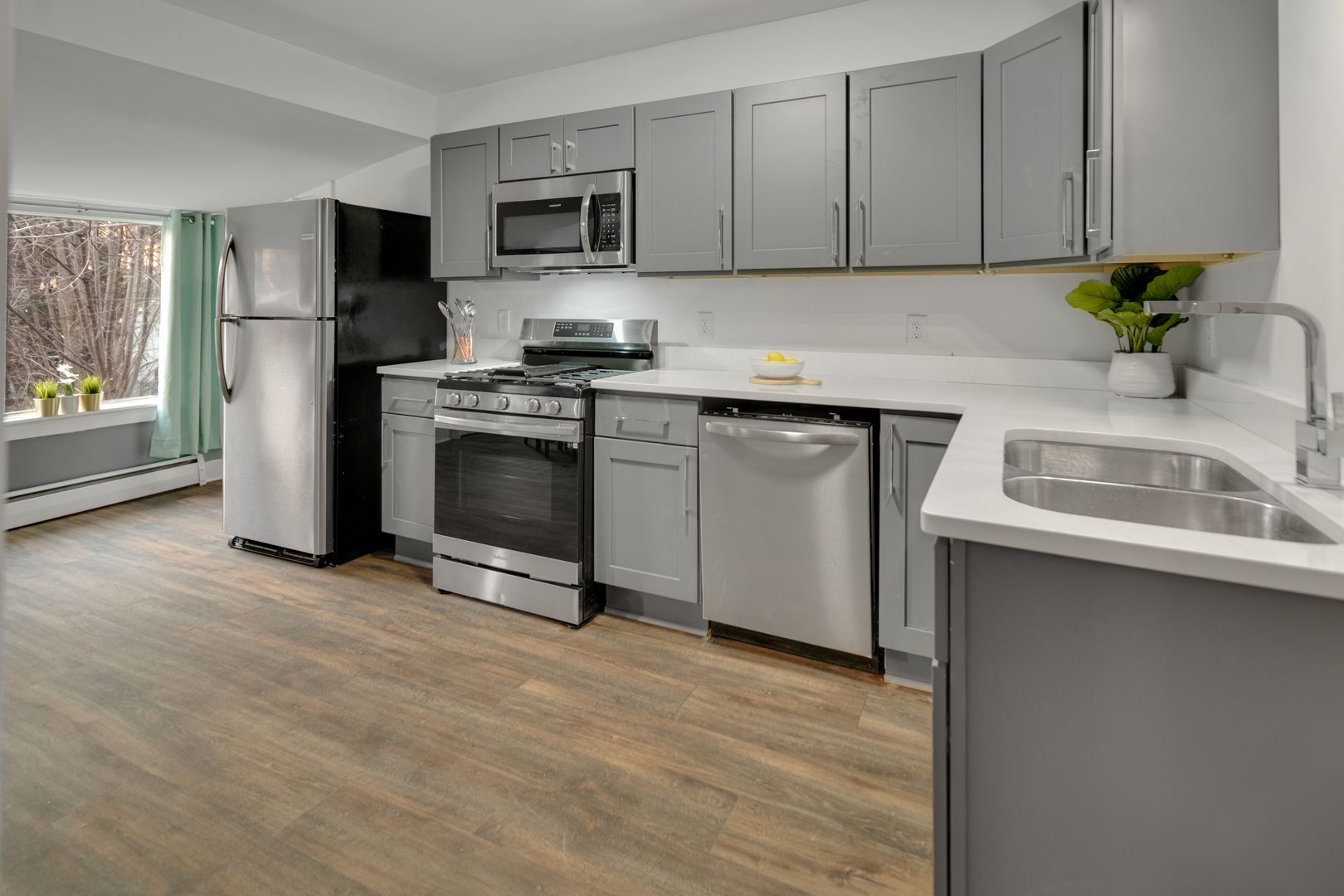 Ithaca Apartment: 518 Linn St