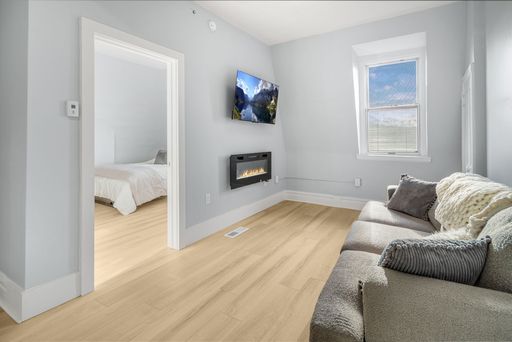 THE COMPOUND – Housing for Groups Up to 20-30 People Near Cornell – photo 1