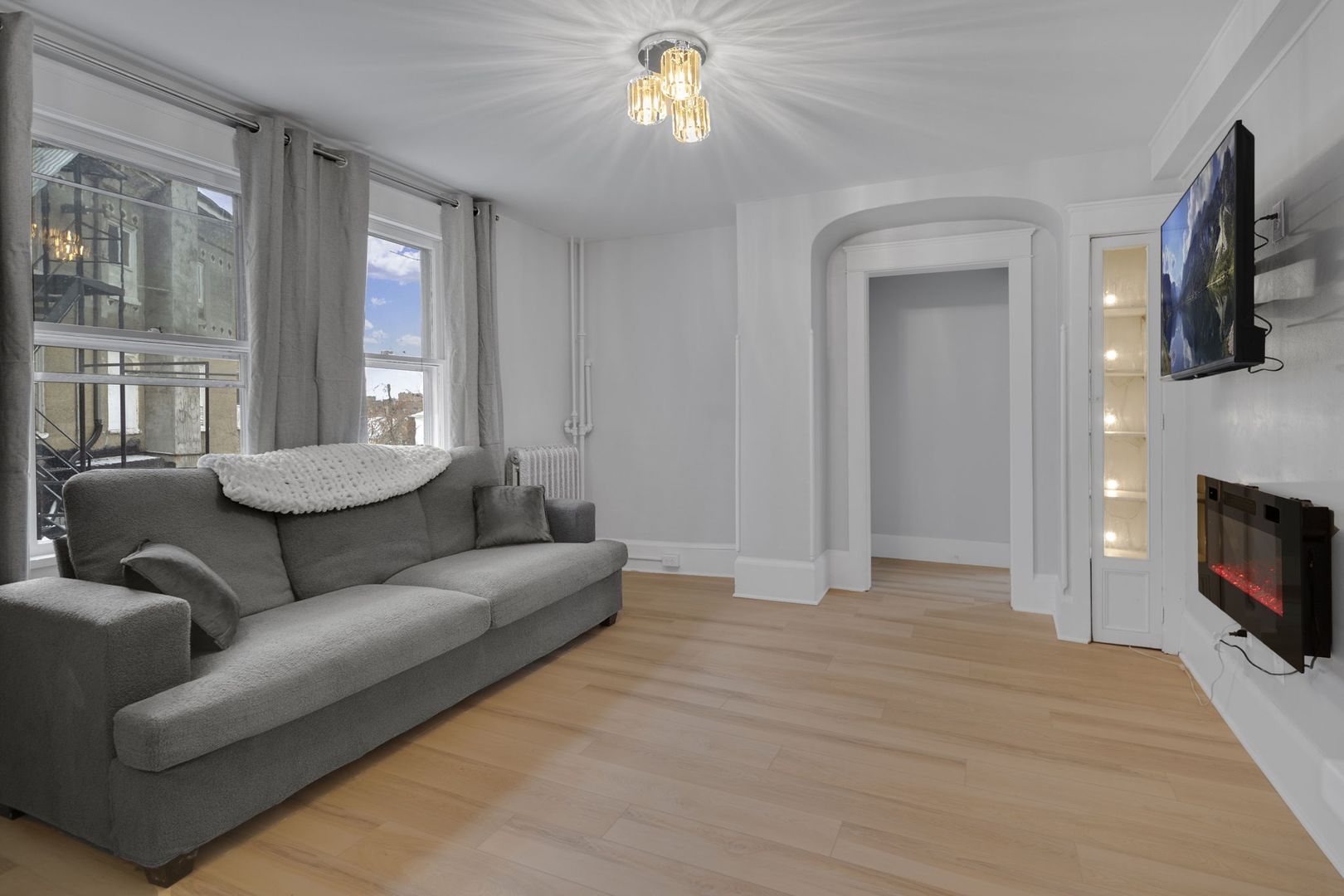 Ithaca Apartment: 104 Harvard Pl