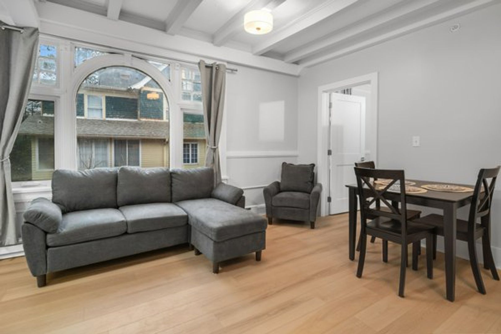 Ithaca Apartment: 504 Stewart Ave