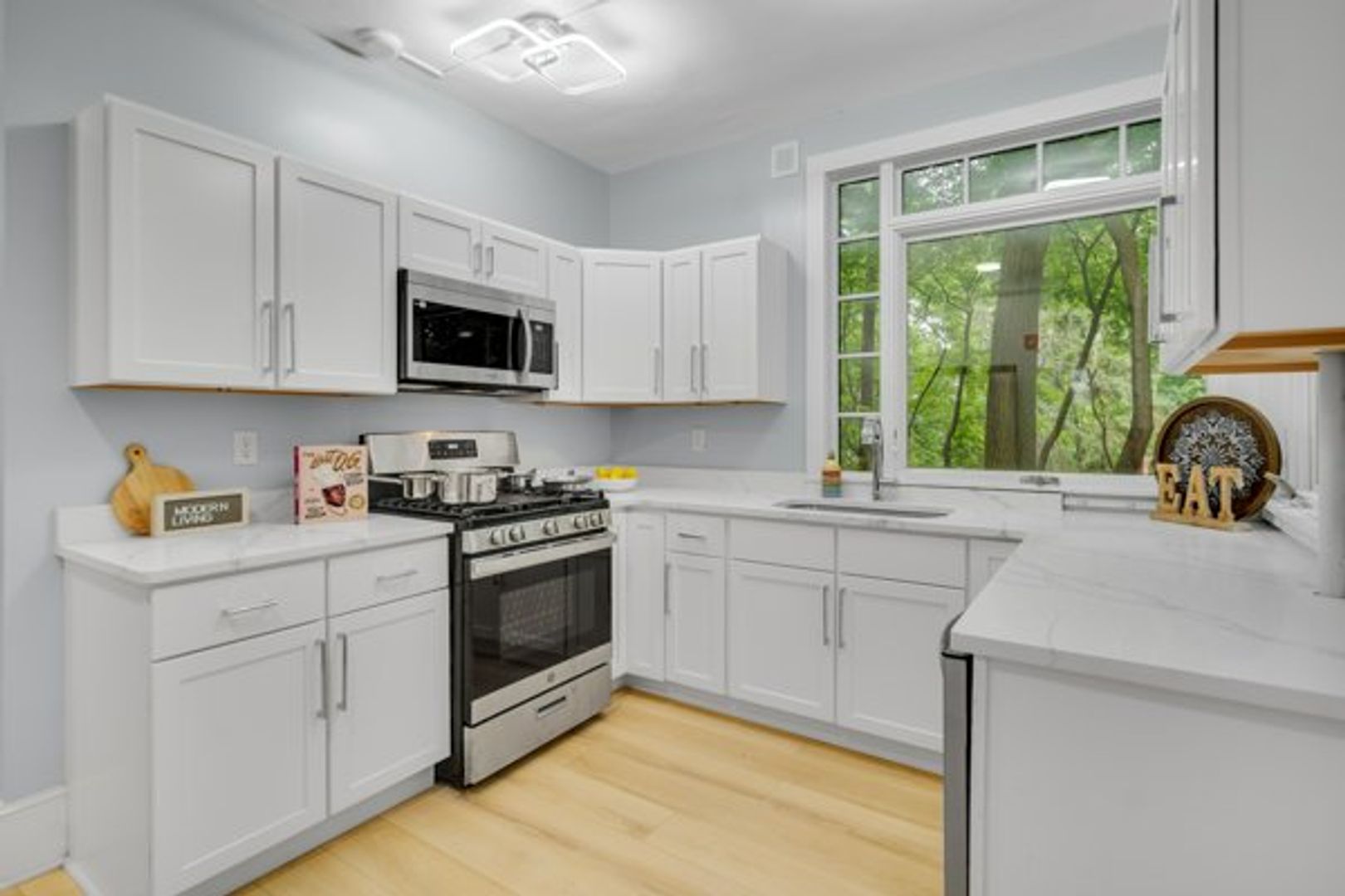 Ithaca Apartment: 200 Highland Ave