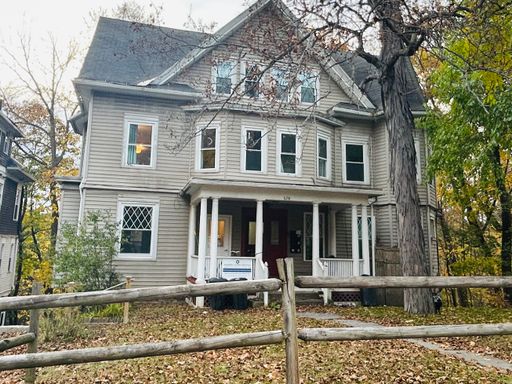 528 Stewart Avenue – Group Housing for Up to 17 People Steps from Cornell – photo 1