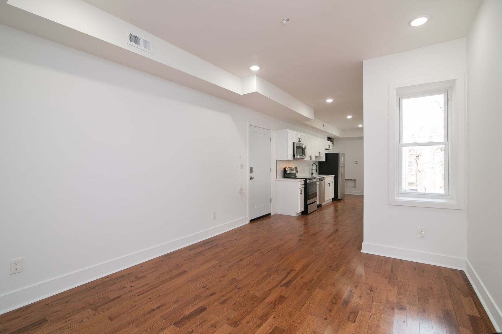 Philadelphia Apartment: 3035 W Diamond St.