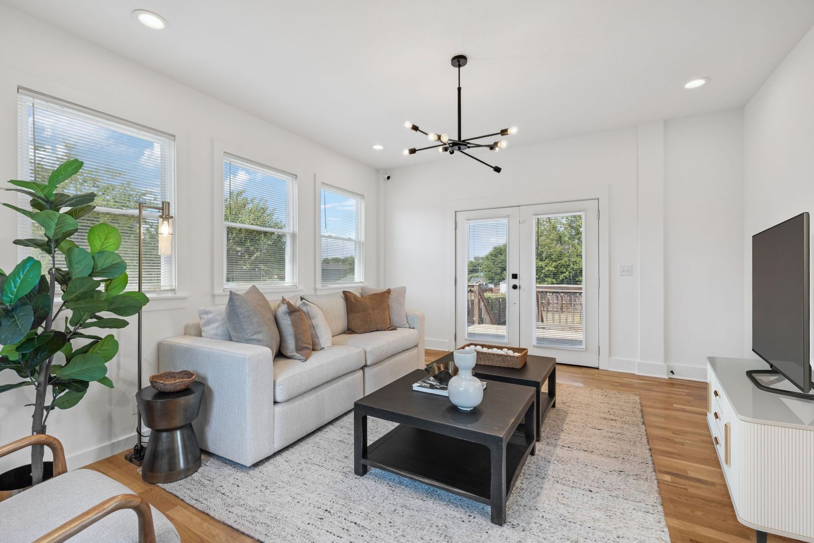 Nashville House: 1613 23rd Ave. N